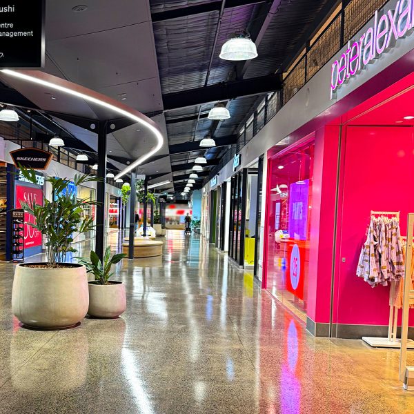 DRESS SMART RETAIL OUTLET (1)